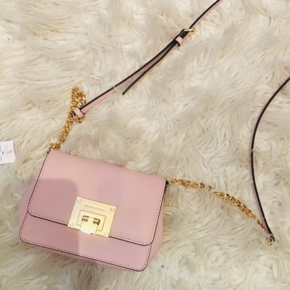 micheal kors crossbody bag